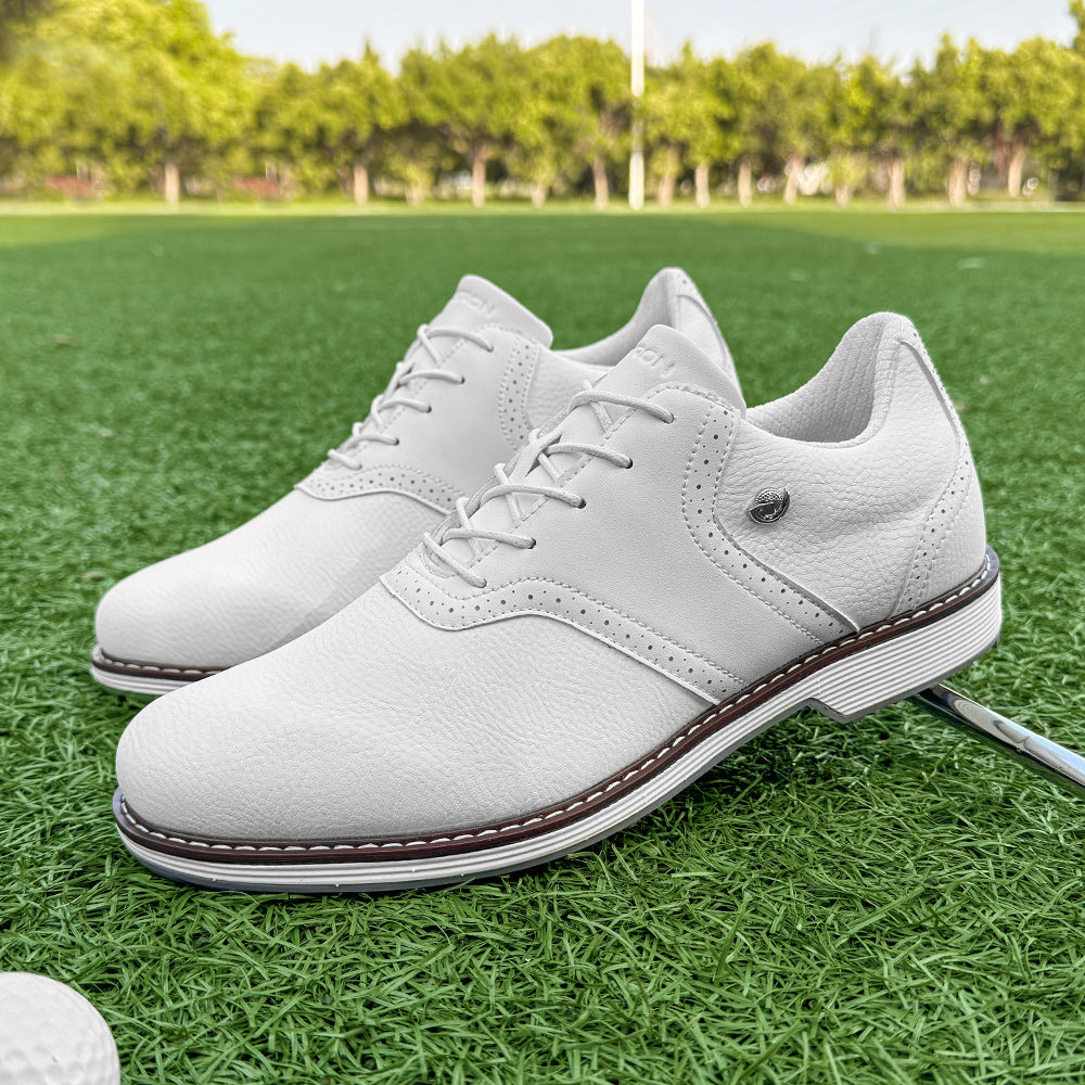 Men's golf shoes without professional spikes